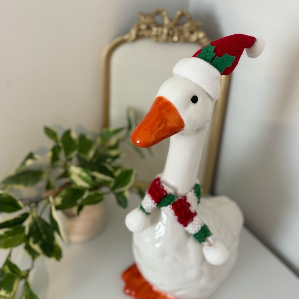 Rare ⭐️ Festive Hobby Lobby Goose Holiday Decor with Red and Green Accesories